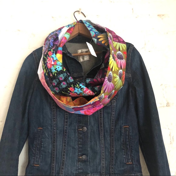 Infinity Scarf 🧣 - Picture 3 of 11